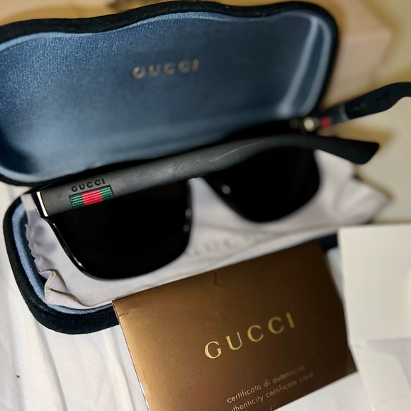 Gucci Mens or women’s sunglasses with case and certificate of authenticity - Picture 5 of 6